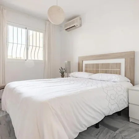 Apartment 2 Bedroom Tranquil With 2 Large Terraces In Riviera Del Sol Sitio de Calahonda