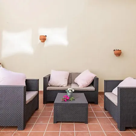 2 Bedroom Tranquil With 2 Large Terraces In Riviera Del Sol *