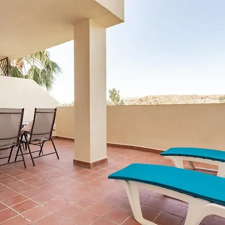 2 Bedroom Tranquil With 2 Large Terraces In Riviera Del Sol