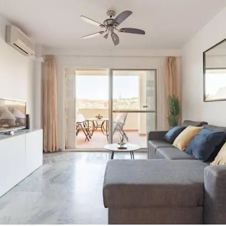 2 Bedroom Tranquil With 2 Large Terraces In Riviera Del Sol Sitio de Calahonda